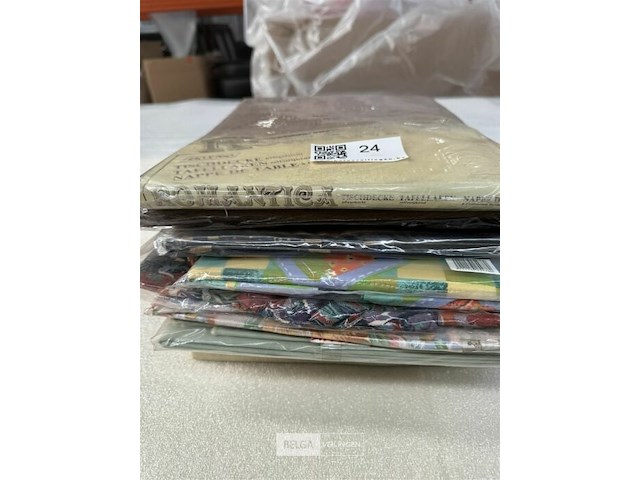 ± 20 tafellakens - afbeelding 4 van  4