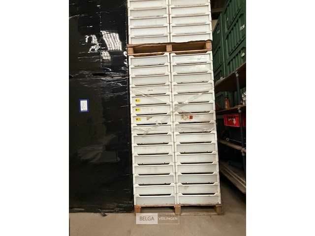 ± 20 transportbakken stapelbaar - afbeelding 2 van  2