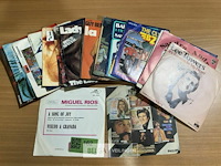 ± 20 various artists/bands vinyl singels - afbeelding 2 van  5
