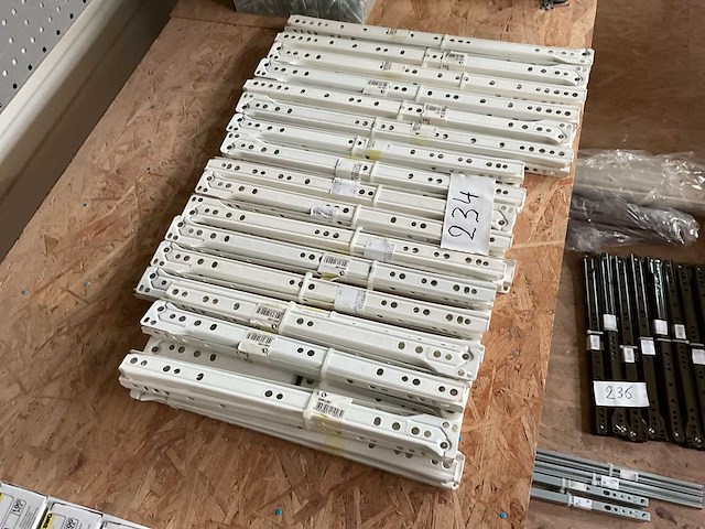 20 witte lade geleiders - afbeelding 2 van  4