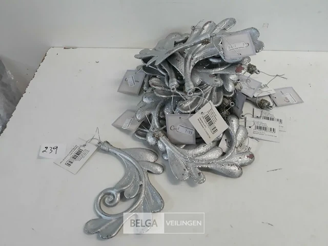 20 x hangdeco blad grijs pvc 15 cm - afbeelding 2 van  3