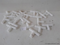 20 x nylon t stuk 16 mm - afbeelding 1 van  2