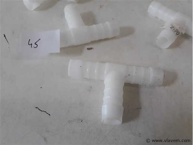20 x nylon t stuk 16 mm - afbeelding 2 van  2