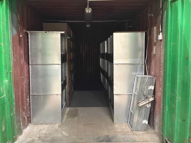 20’ zeecontainer - afbeelding 12 van  16
