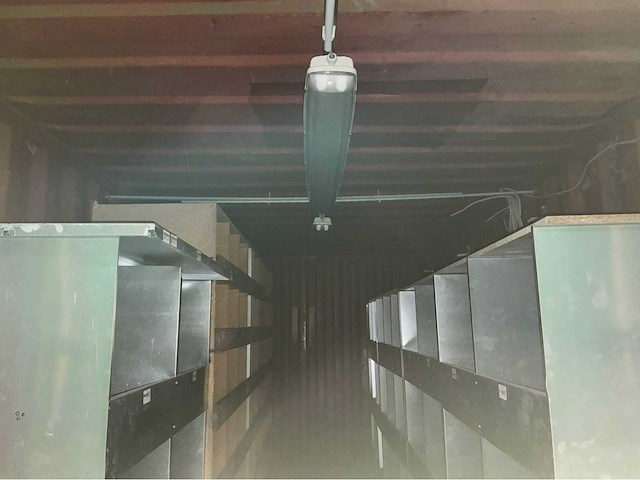 20’ zeecontainer - afbeelding 15 van  16