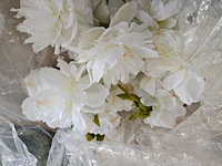 200+ artificiële bloemen en groen - afbeelding 8 van  10