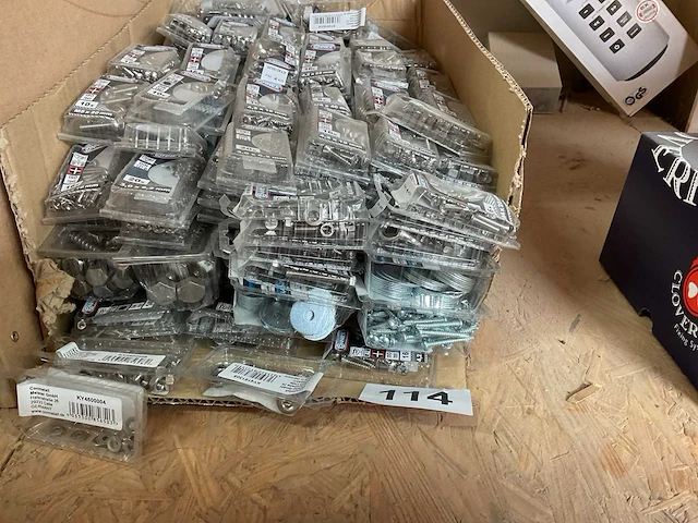 200 doosjes inox bevestigingen - afbeelding 2 van  7