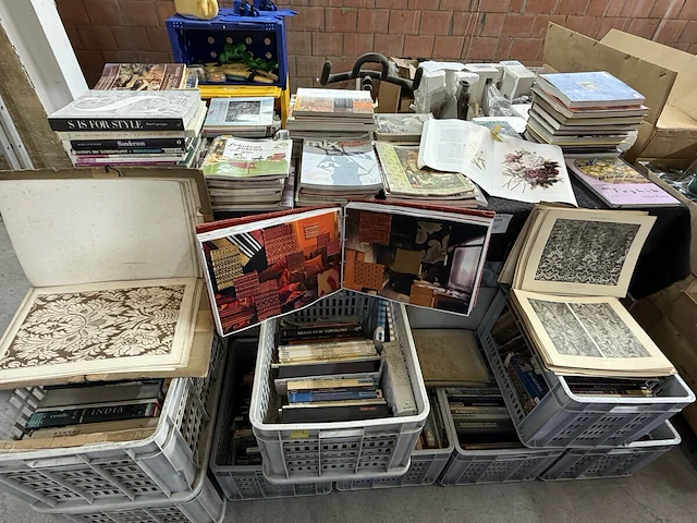 200 interieur/textielboeken - afbeelding 1 van  12