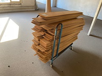 200 planken laminaat van uitbraak - afbeelding 1 van  5