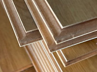 200 planken laminaat van uitbraak - afbeelding 3 van  5