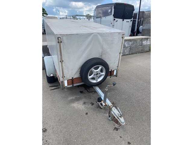 200 x 125 plateau met huif - aanhangwagen - afbeelding 1 van  7