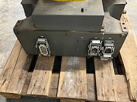 2000 - fanuc s-430i f welding robot - afbeelding 13 van  23