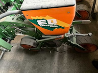 2000 amazone ed 301 maïsplanter - afbeelding 12 van  21
