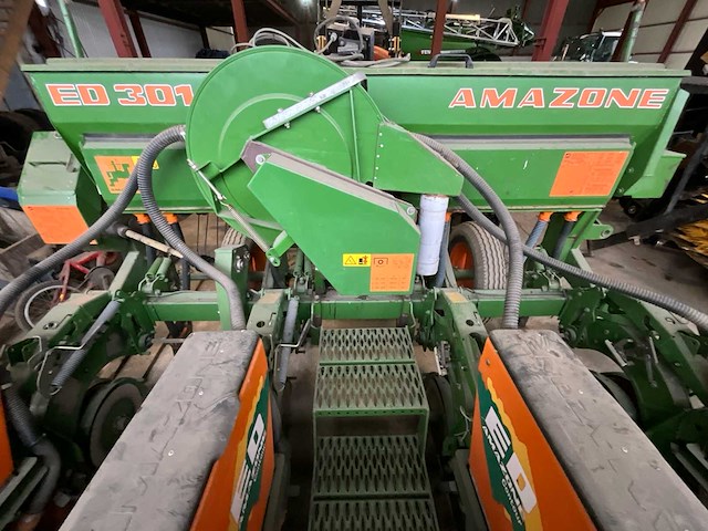 2000 amazone ed 301 maïsplanter - afbeelding 4 van  21