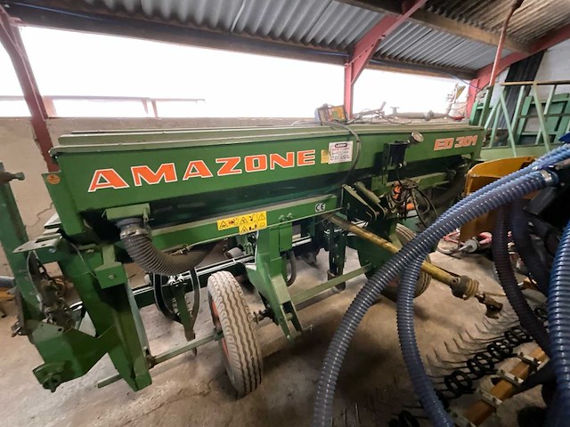 2000 amazone ed 301 maïsplanter - afbeelding 9 van  21