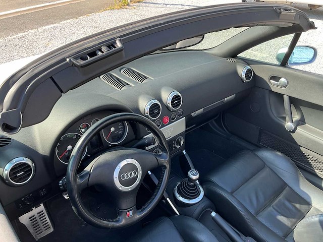 2000 audi tt personenauto - afbeelding 37 van  41
