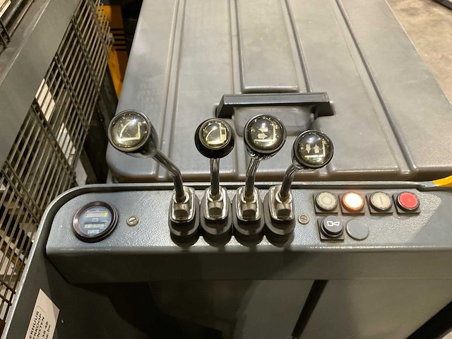 2000 bauman ecu20-17 zijlader - afbeelding 10 van  12