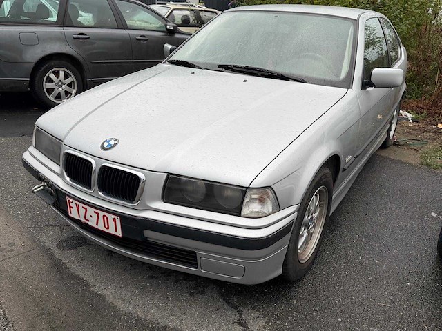 2000 bmw 318d personenauto - afbeelding 1 van  16