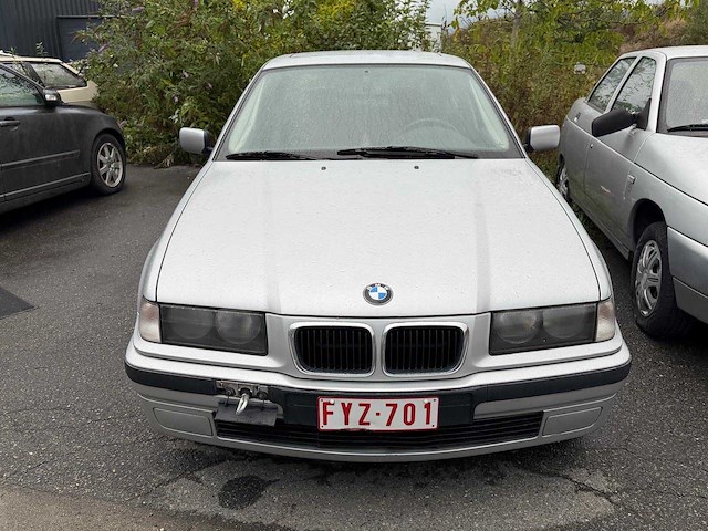 2000 bmw 318d personenauto - afbeelding 14 van  16