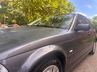 2000 bmw 318i - zo meenemen | handelaar | export - afbeelding 9 van  14