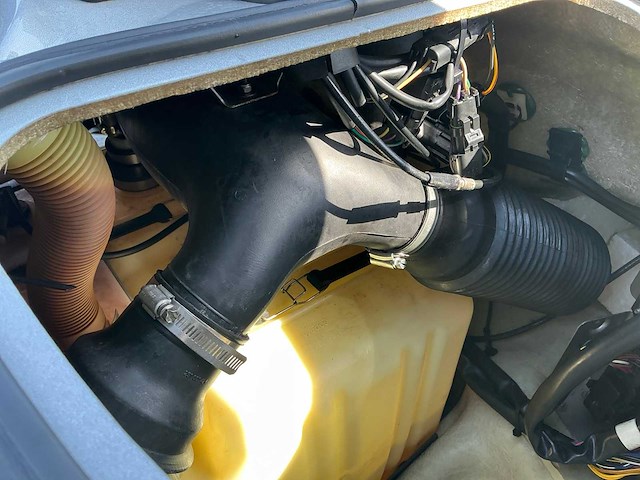 2000 bombardier seadoo waterscooter met trailer - afbeelding 6 van  114