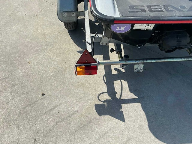 2000 bombardier seadoo waterscooter met trailer - afbeelding 45 van  114