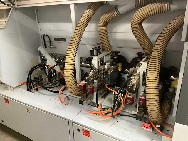 2000 brandt kd79/2cf kantenlijmmachines cnc - afbeelding 13 van  15