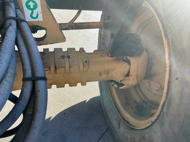2000 caterpillar th63 verreiker - afbeelding 81 van  115