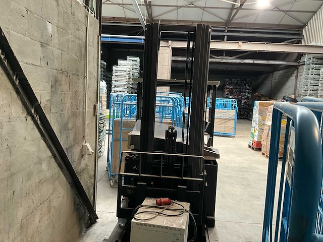 2000 crown esr 3020-16 reach truck - afbeelding 5 van  12