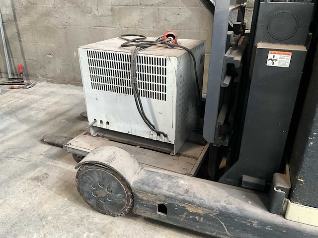 2000 crown esr 3020-16 reach truck - afbeelding 7 van  12