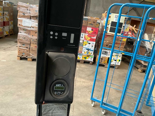 2000 crown esr 3020-16 reach truck - afbeelding 11 van  12