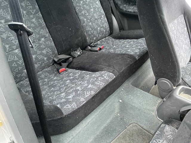 2000 daewoo lanos personenauto - afbeelding 8 van  30