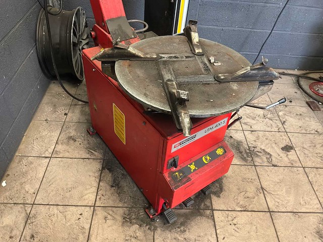 2000 facom bandenwisselaar / bandenmachine - afbeelding 11 van  15