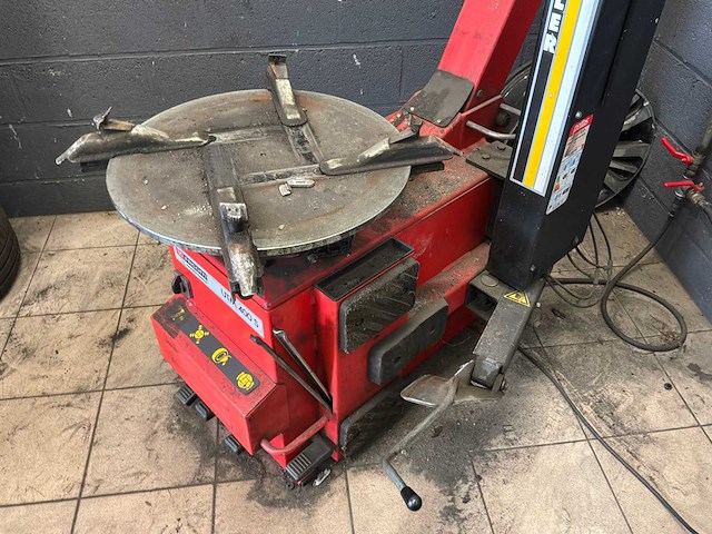 2000 facom bandenwisselaar / bandenmachine - afbeelding 4 van  8