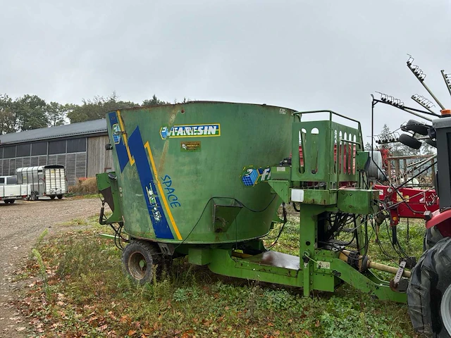 2000 faresin space 1200 landbouwdiversen - mixerdispenser - afbeelding 14 van  20