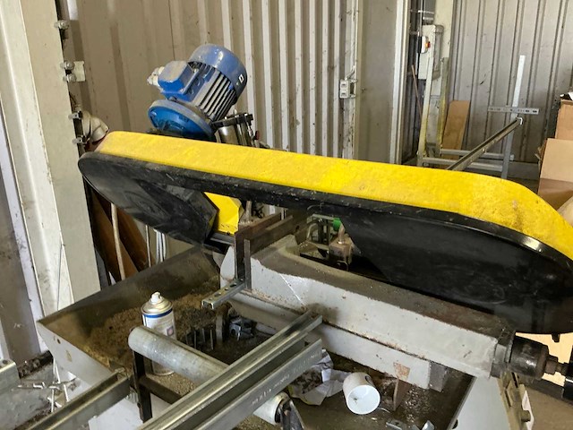 2000 fmb triton metalen horizontale bandzaagmachine - afbeelding 11 van  13