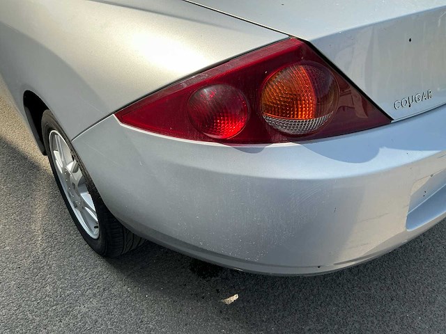 2000 ford cougar personenauto - afbeelding 31 van  45