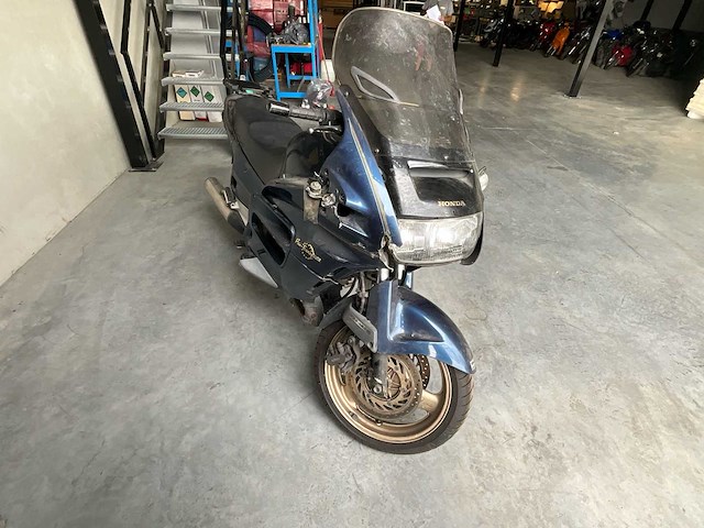 2000 honda par europeau 1100 - afbeelding 14 van  19