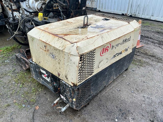 2000 ingersoll rand stroomgenerator - afbeelding 4 van  10