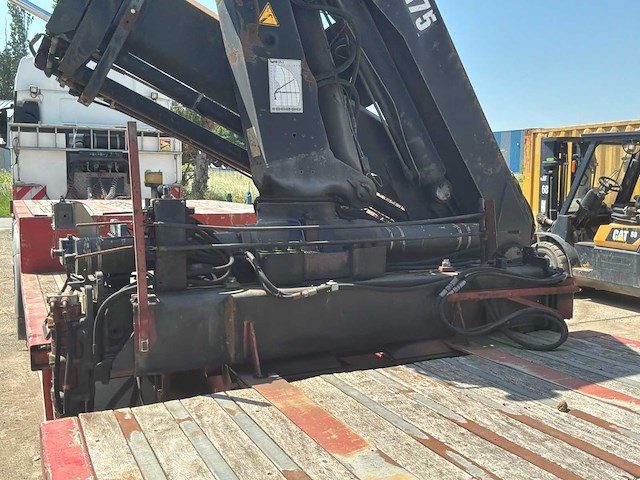2000 kaiser heavy duty flatbed semi-trailer - hiab spgl2e gelede hydraulische kraan - afbeelding 18 van  35