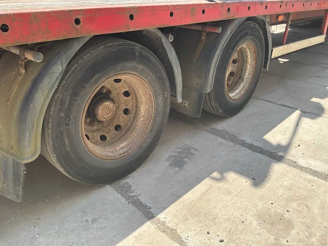 2000 kaiser heavy duty flatbed semi-trailer - hiab spgl2e gelede hydraulische kraan - afbeelding 27 van  35