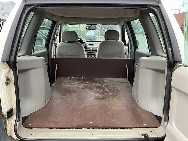 2000 land rover freelander 2.0 personenauto - afbeelding 19 van  31