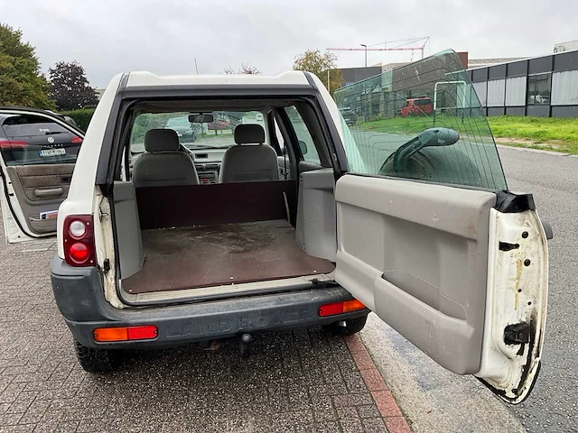 2000 land rover freelander 2.0 personenauto - afbeelding 19 van  32