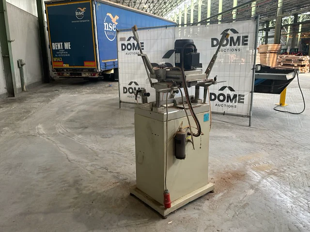 2000 lgf tracer enkelkops kopieerfreesmachine - afbeelding 7 van  11