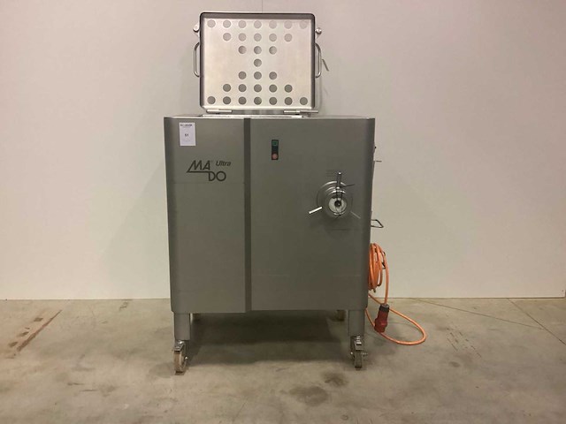 2000 mado mew 620 vleeswolf - afbeelding 3 van  7