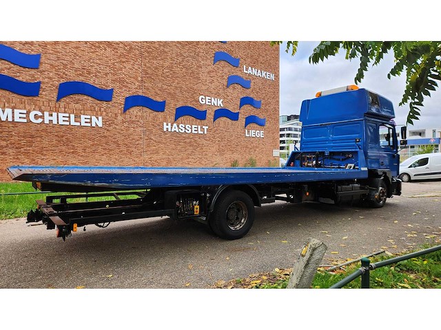 2000 man 14.284 depannage - afbeelding 2 van  34