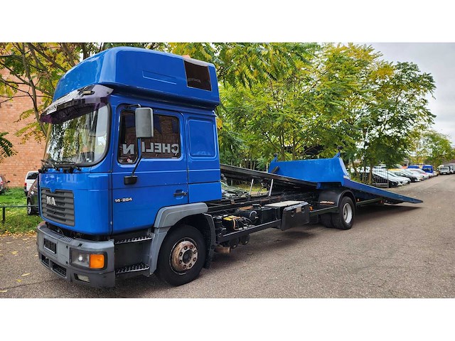 2000 man 14.284 depannage - afbeelding 1 van  34