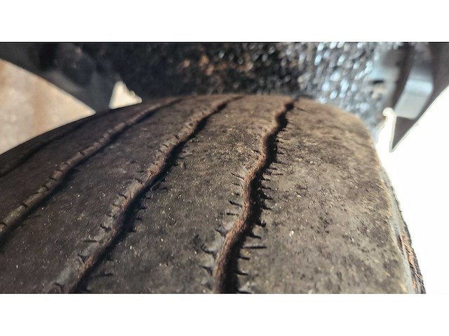 2000 man 14.284 depannage - afbeelding 26 van  34