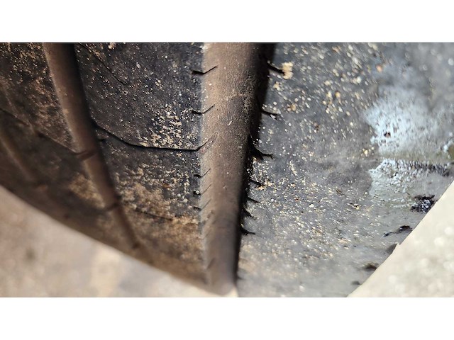 2000 man 14.284 depannage - afbeelding 28 van  34