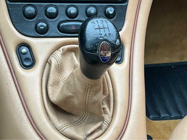 2000 maserati 3200gt v8 - boomerang lights - zeldzame klassieker - afbeelding 37 van  72